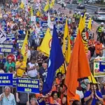 Ato na Avenida Paulista reúne aposentados e pensionistas na lutar por seus direitos